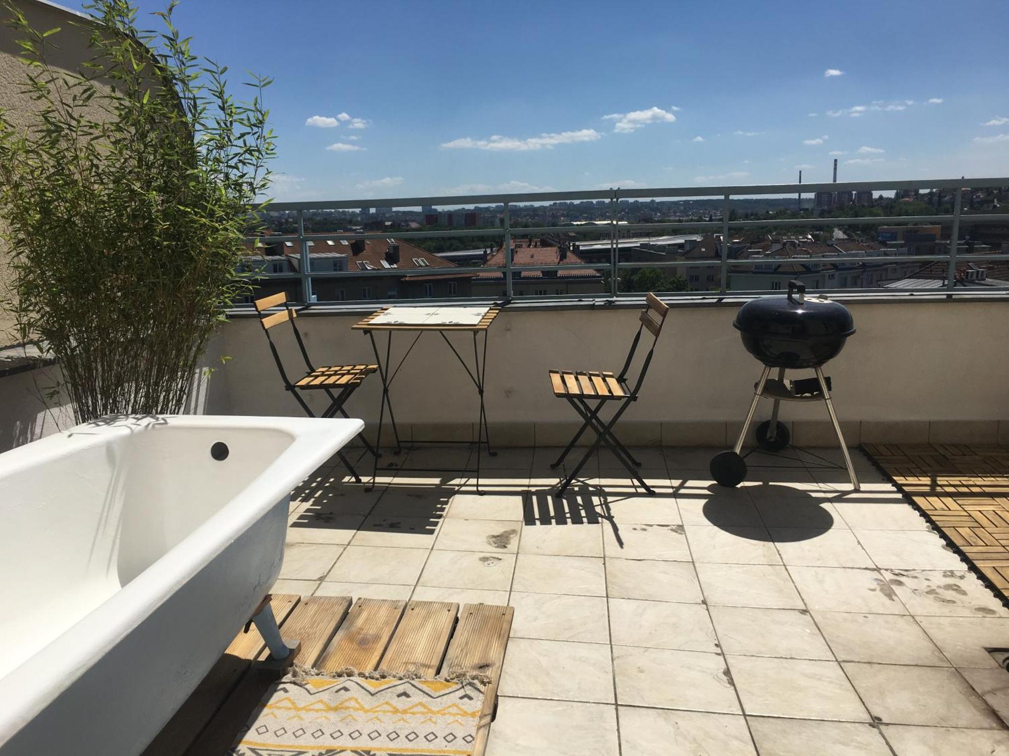 Appartement With Large Terrace Praag