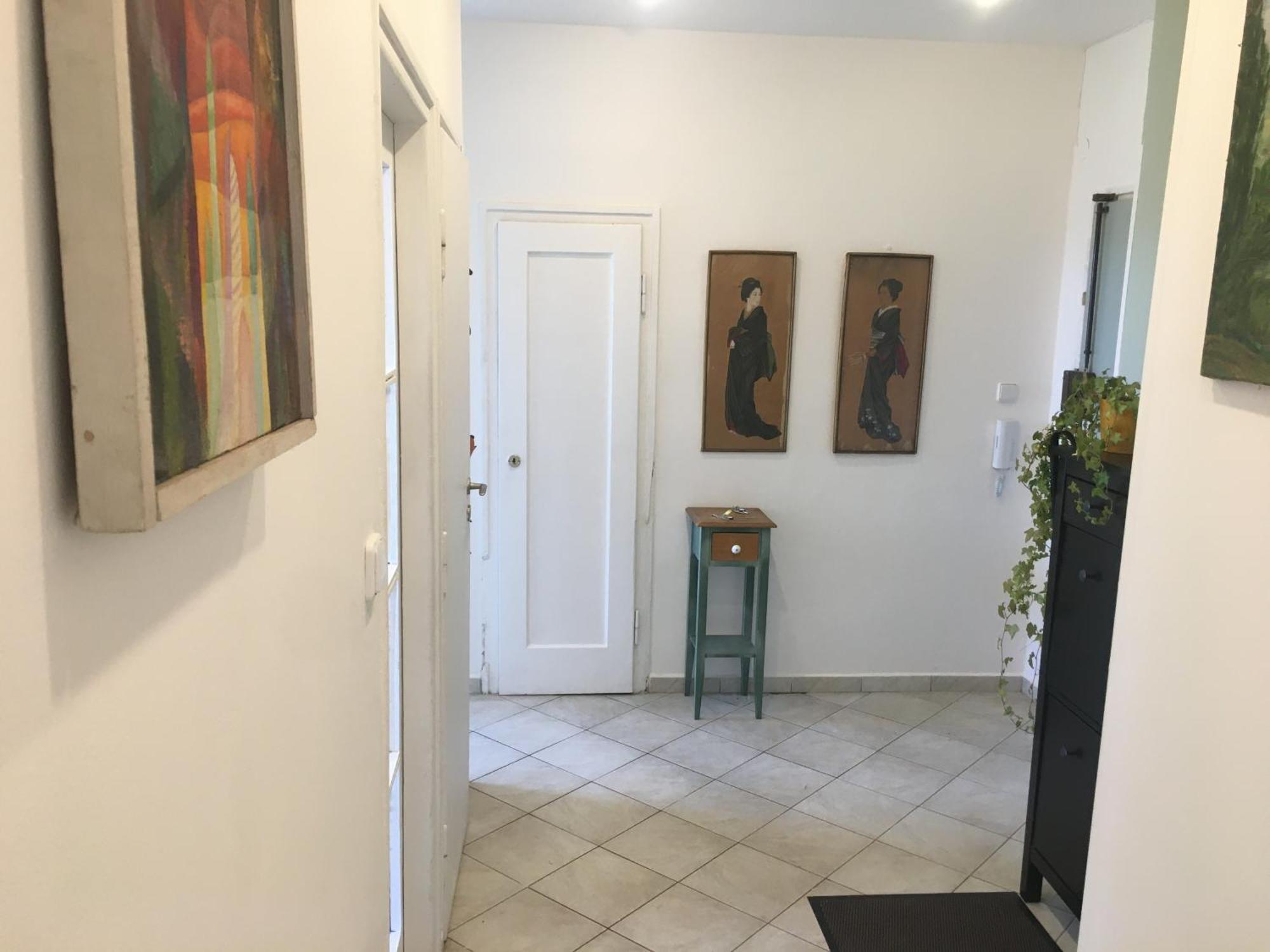 With Large Terrace Appartement *